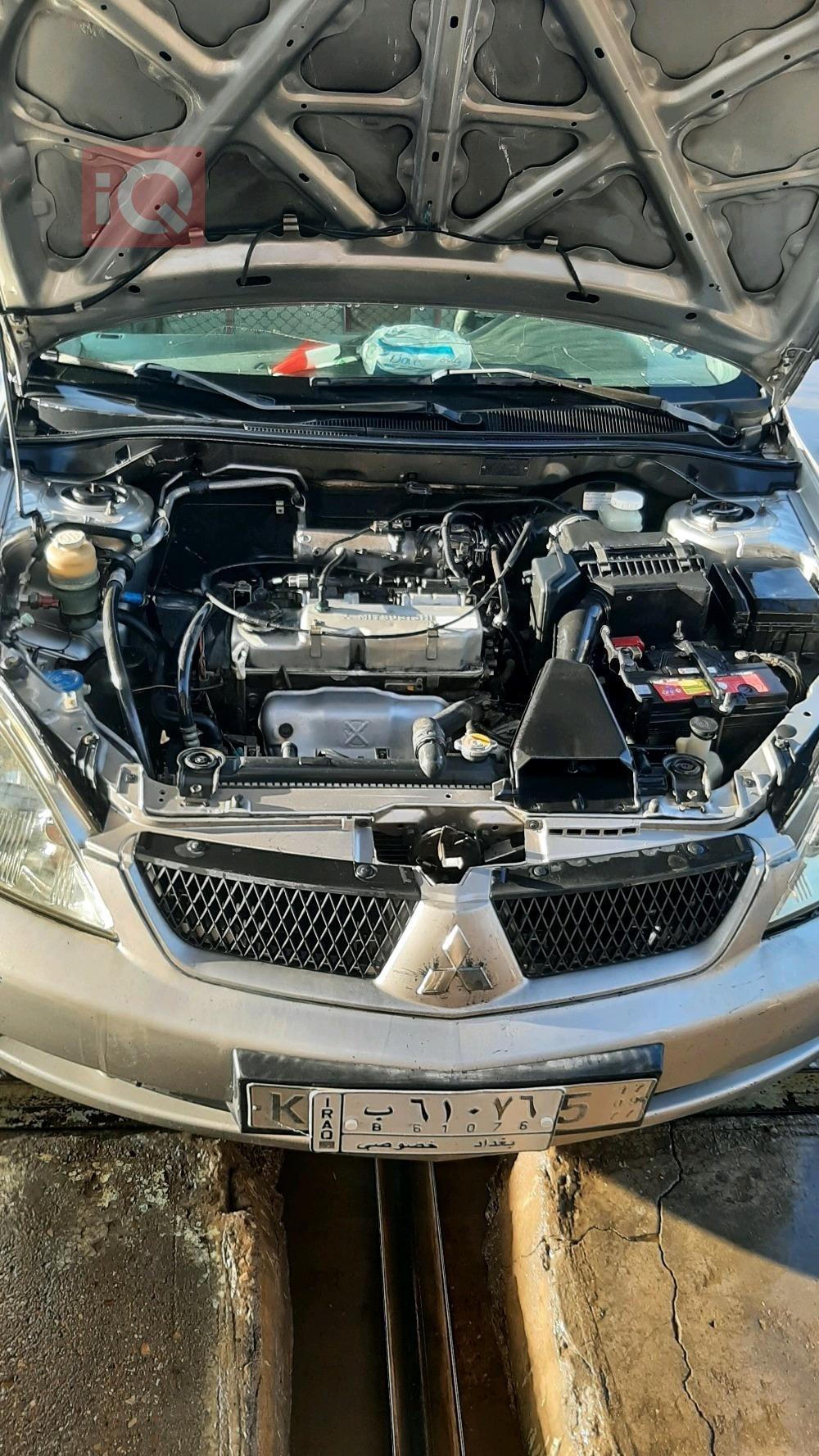 Mitsubishi Lancer